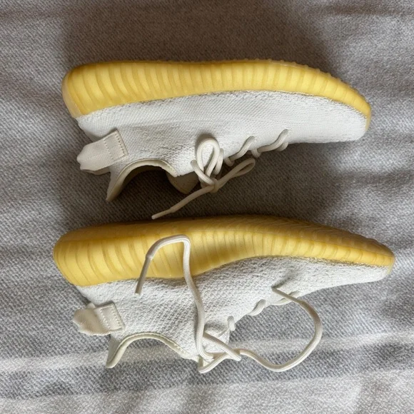 Size 7 1/2 - adidas Yeezy Boost 350 V2 Low White / Triple White - No Box - Picture 5 of 5
